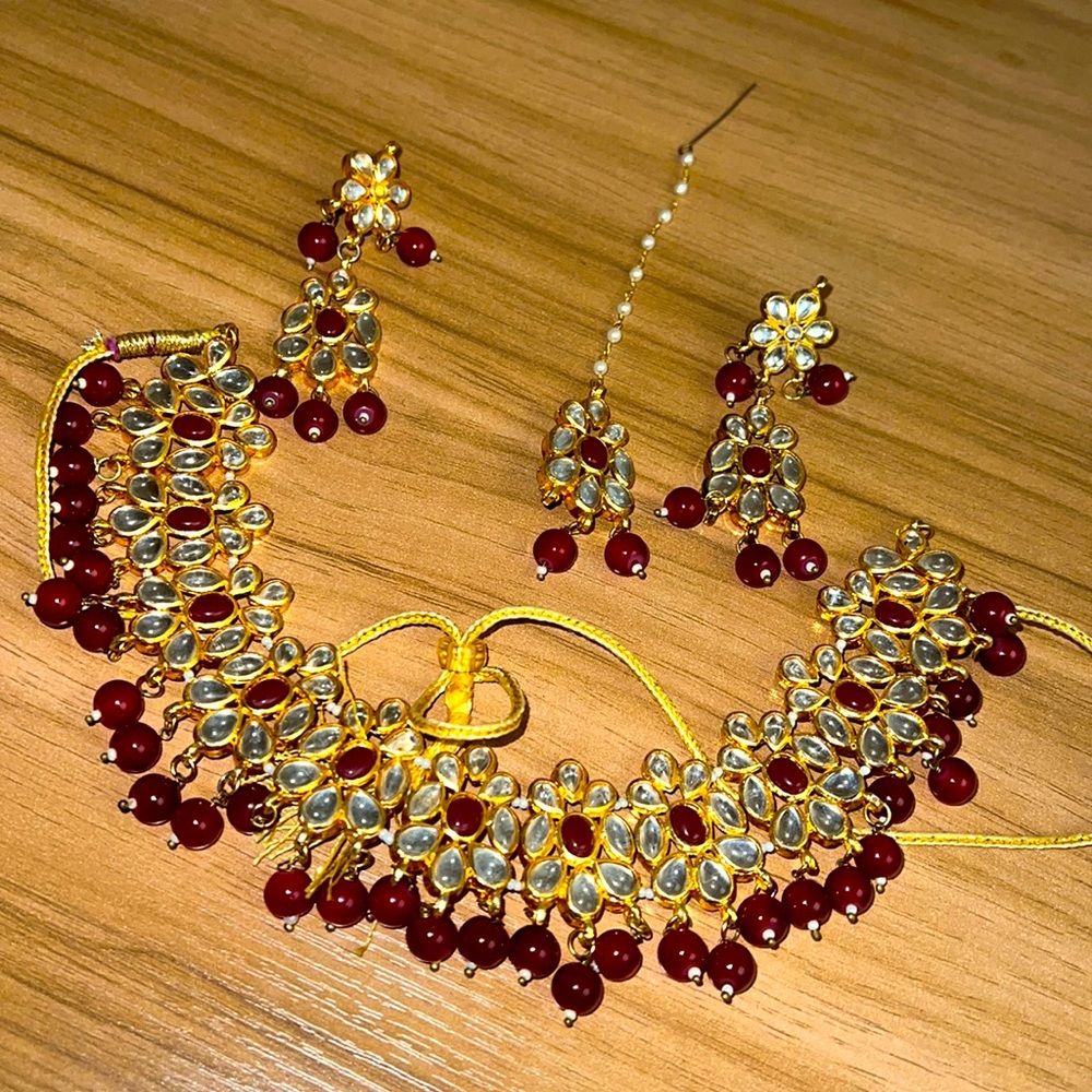 Red Kundan Necklace Set